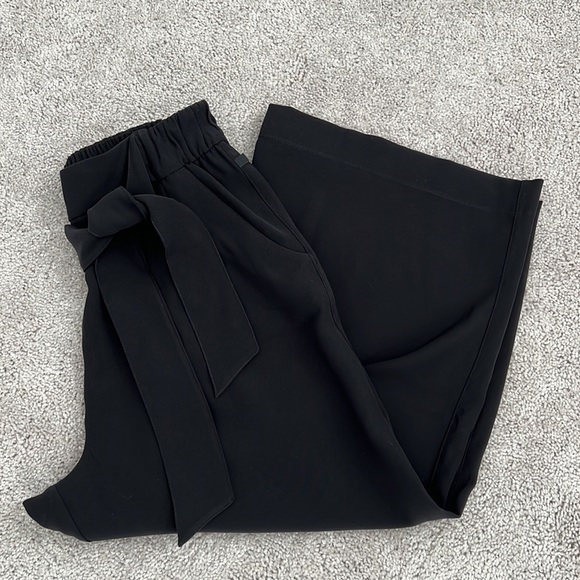 lululemon Pants - Picture 3 of 8